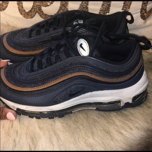 Nike Air Max Size 4.5Y/6W